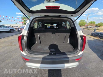 2022 Kia Telluride LX - miniatura 12