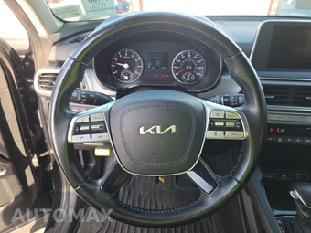2022 Kia Telluride LX - miniatura 10