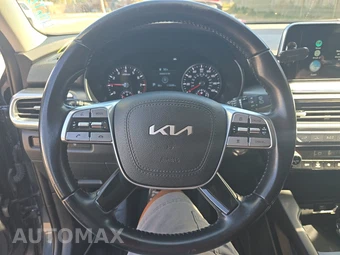2022 Kia Telluride LX – miniatura 10