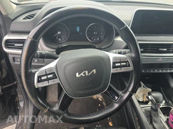2022 Kia Telluride LX - miniatura 10