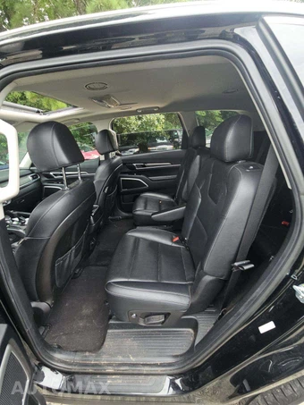 2022 Kia Telluride S - miniatura 13