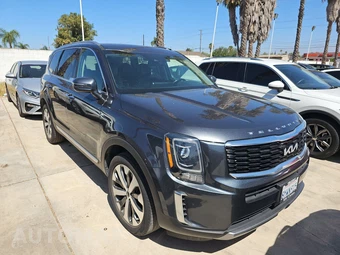 2022 Kia Telluride S – miniatura 3