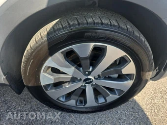2022 Kia Telluride S - miniatura 9