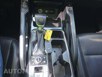 2022 Kia Telluride S - miniatura 8