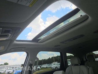 2022 Kia Telluride S - miniatura 11