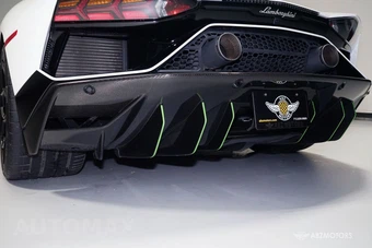 2022 Lamborghini Aventador Ultimae Coupe - miniatura 10