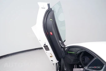 2022 Lamborghini Aventador Ultimae Coupe - miniatura 15