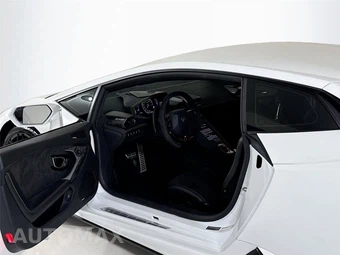 2022 Lamborghini Huracan EVO Coupe - miniatura 12