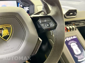 2022 Lamborghini Huracan EVO Coupe - miniatura 24