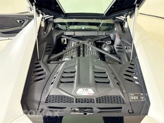2022 Lamborghini Huracan EVO Coupe - miniatura 26