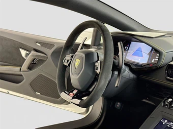 2022 Lamborghini Huracan EVO Coupe - miniatura 31