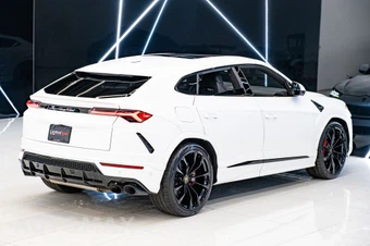 2022 Lamborghini Urus Base – miniatura 21