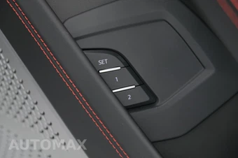 2022 Lamborghini Urus Base – miniatura 34