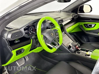 2022 Lamborghini Urus Graphite Capsule – miniatura 15