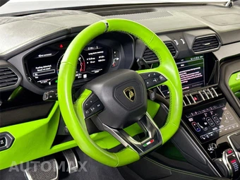 2022 Lamborghini Urus Graphite Capsule – miniatura 16