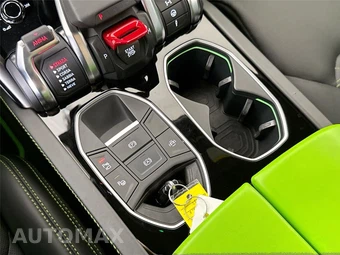 2022 Lamborghini Urus Graphite Capsule – miniatura 22