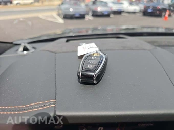 2022 Lamborghini Urus Graphite Capsule – miniatura 5
