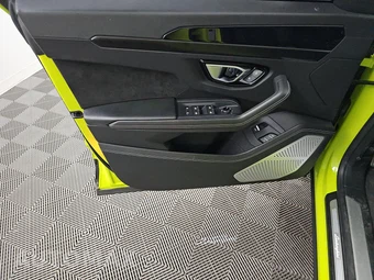 2022 Lamborghini Urus – miniatura 14