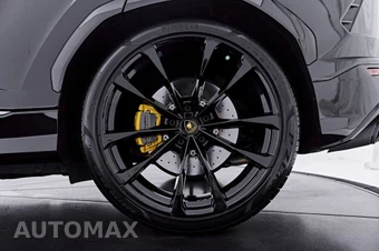 2022 Lamborghini Urus – miniatura 28