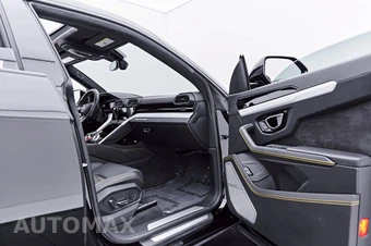 2022 Lamborghini Urus – miniatura 32