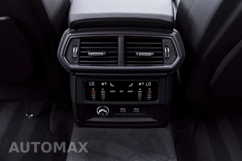 2022 Lamborghini Urus – miniatura 61