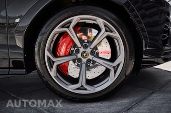 2022 Lamborghini Urus – miniatura 21