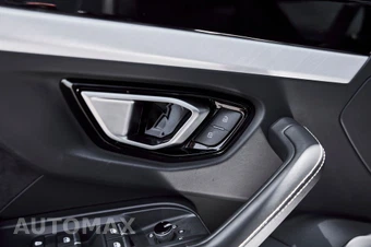 2022 Lamborghini Urus – miniatura 33