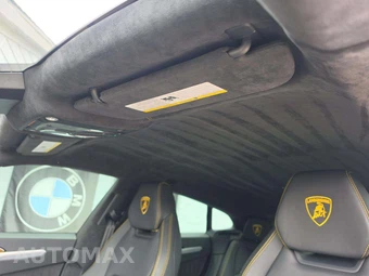 2022 Lamborghini Urus – miniatura 11