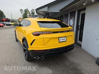 2022 Lamborghini Urus – miniatura 2