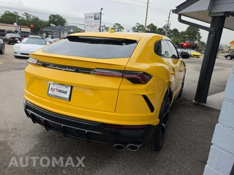 2022 Lamborghini Urus – miniatura 3