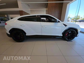 2022 Lamborghini Urus – miniatura 4