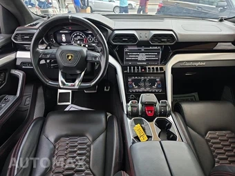2022 Lamborghini Urus – miniatura 14