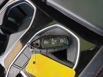 2022 Lamborghini Urus – miniatura 22