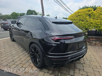 2022 Lamborghini Urus – miniatura 2