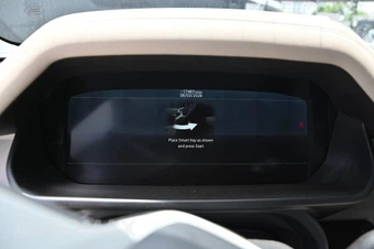 2022 Land Rover Defender 110 S - miniatura 12