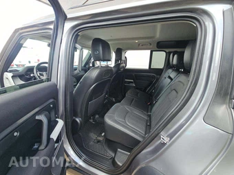 2022 Land Rover Defender 110 S – miniatura 13