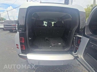 2022 Land Rover Defender 110 S – miniatura 14