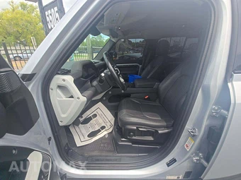 2022 Land Rover Defender 110 S – miniatura 6