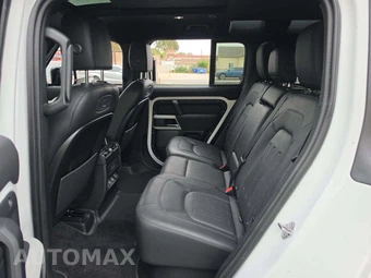 2022 Land Rover Defender 110 SE - miniatura 10