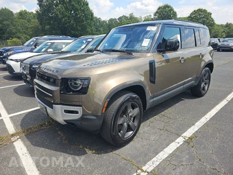 2022 Land Rover Defender 110 SE