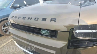 2022 Land Rover Defender 110 SE – miniatura 32
