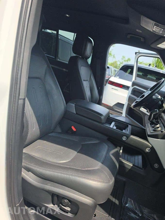 2022 Land Rover Defender 110 X-Dynamic HSE - miniatura 17