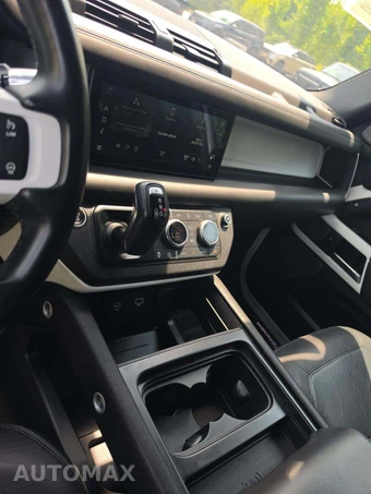 2022 Land Rover Defender 110 X-Dynamic HSE - miniatura 9