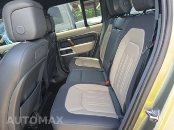 2022 Land Rover Defender 110 X-Dynamic HSE – miniatura 13