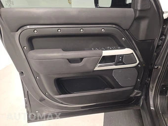 2022 Land Rover Defender 110 X-Dynamic SE - miniatura 9