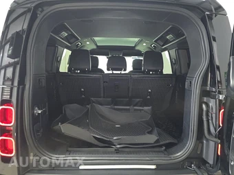 2022 Land Rover Defender 110 X-Dynamic SE - miniatura 16