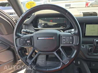 2022 Land Rover Defender 110 X-Dynamic SE – miniatura 10