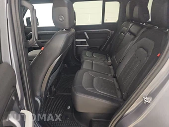 2022 Land Rover Defender 110 X-Dynamic SE - miniatura 13