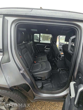 2022 Land Rover Defender 110 X-Dynamic SE – miniatura 16