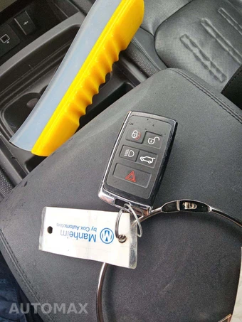 2022 Land Rover Defender 110 X-Dynamic SE – miniatura 8